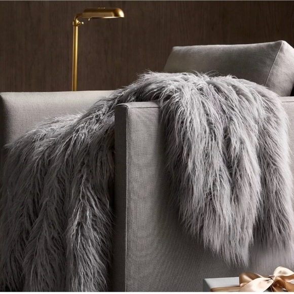 Restoration Hardware Bedding Restoration Hardware Tibetan Faux Fur